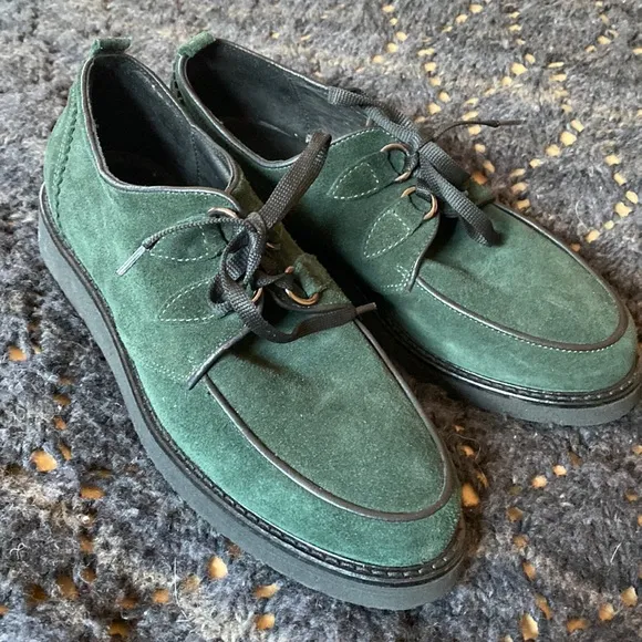 Nila&amp;Nila green suede shoes size 38/ 7.5