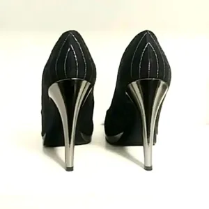 Nine West Metallic Pinstripes Dark Gray Gunmetal Heel &amp; Platform Size 9.5