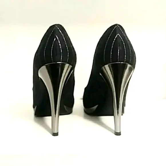 Nine West Metallic Pinstripes Dark Gray Gunmetal Heel &amp; Platform Size 9.5