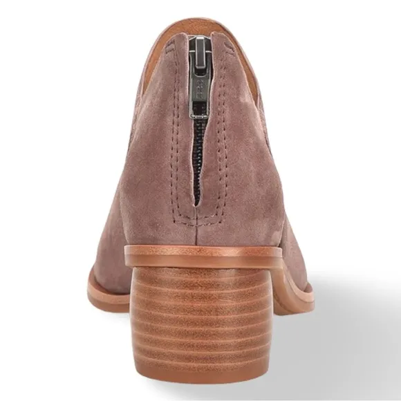 NWOB $149 Sofft Carleigh Comfort Shoes (Bin 45)