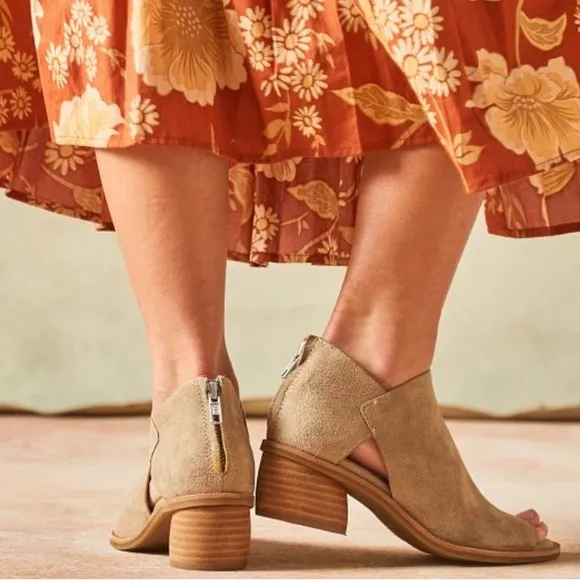 NWOB $149 Sofft Carleigh Comfort Shoes (Bin 45)