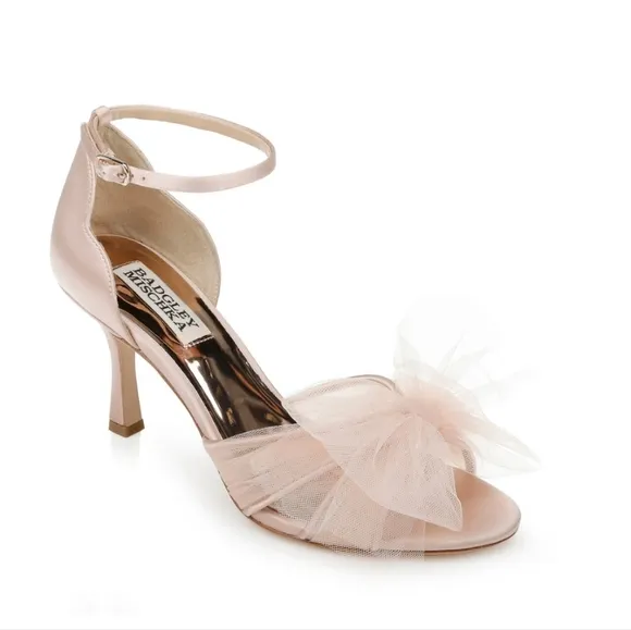 NWOB Badgley Mischka 'Terris' Heeled Tulle/ Bow/ Poof Sandal, Size 5.5