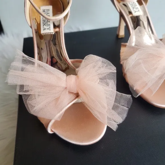 NWOB Badgley Mischka 'Terris' Heeled Tulle/ Bow/ Poof Sandal, Size 5.5