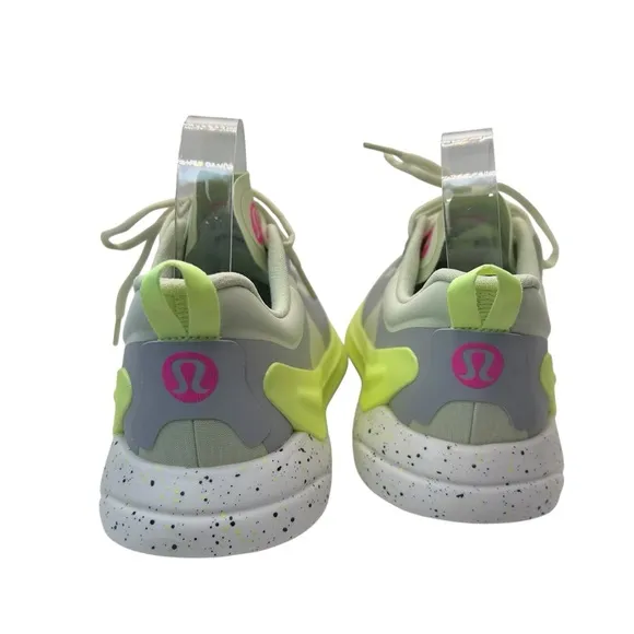 NWOT 8.5 Lululemon Blissfeel Trail Womens Running Shoe Dewy/SILD/FZap