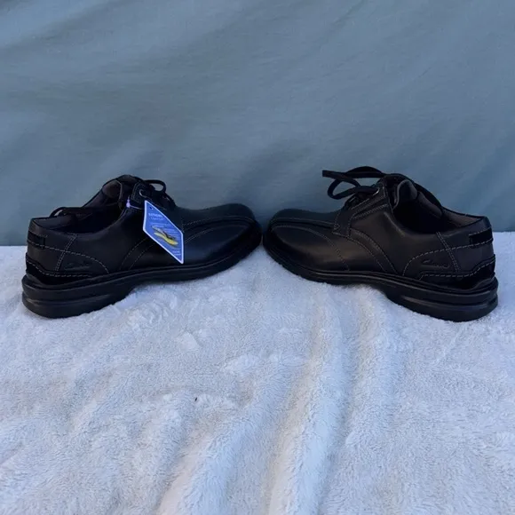 NWOT Clarks Men's Gessler Lace Up Dress Shoes US 8.5 Black, Collection Comfort