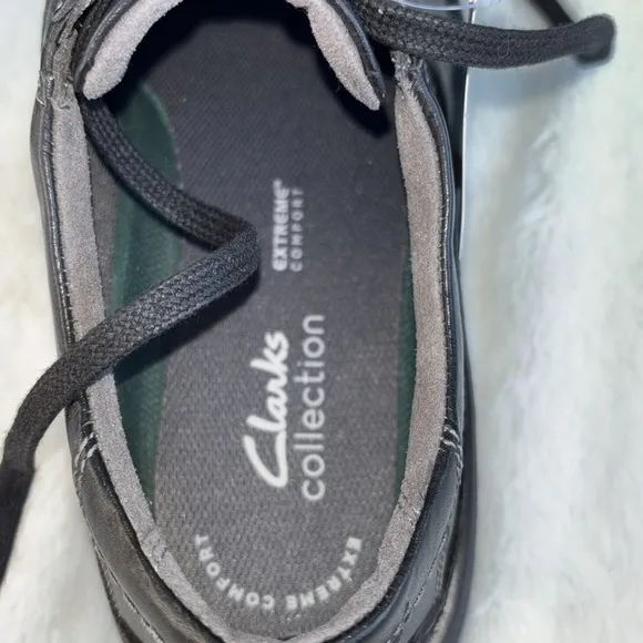 NWOT Clarks Men's Gessler Lace Up Dress Shoes US 8.5 Black, Collection Comfort