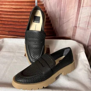 NWOT Dolce Vita Malila Loafers Black Nubuck, Size 7, classic statement shoe