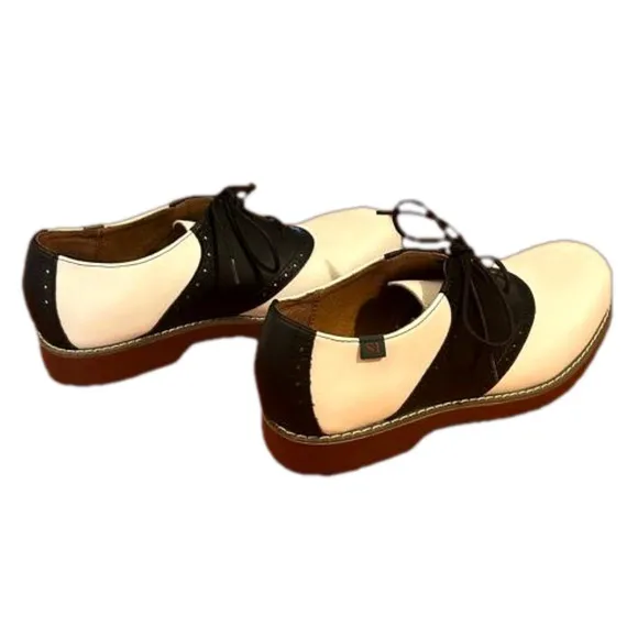 NWOT School Issue Varsity Saddleback Loafers White Black Shoes