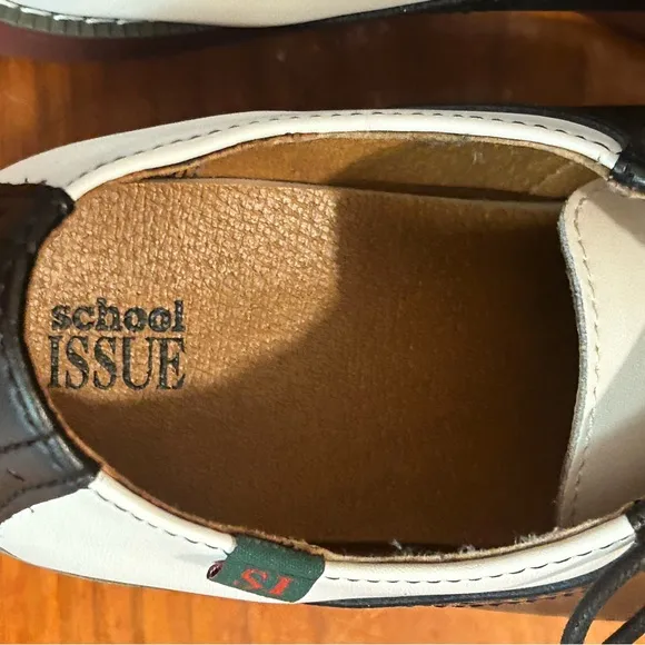 NWOT School Issue Varsity Saddleback Loafers White Black Shoes