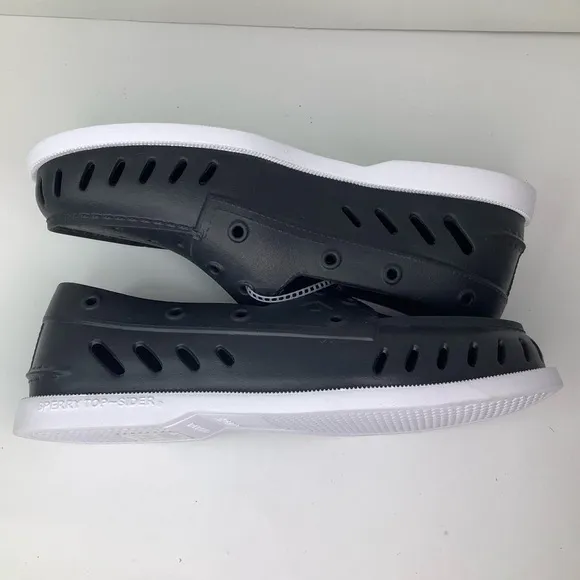 NWOT! Sperry Float Boat Black/White Rubber Women’s Slip On Shoes Sz 9M