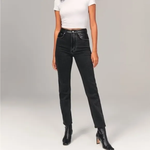NWT Abercrombie and Fitch Jeans Mixed Fabrics The Ankle Straight Ultra High Rise