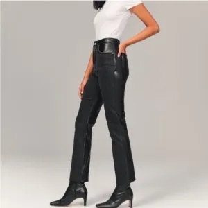 NWT Abercrombie and Fitch Jeans Mixed Fabrics The Ankle Straight Ultra High Rise