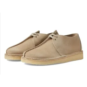 NWT Clarks Women's Desert Trek Shoes, Sand Suede : 8.5