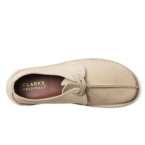 NWT Clarks Women's Desert Trek Shoes ,Sand Suede-Size 7