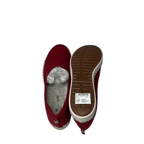 NWT Cloudsteppers by Clarks Women's Red Rouge Slip-on Sneaker Shoes 9
