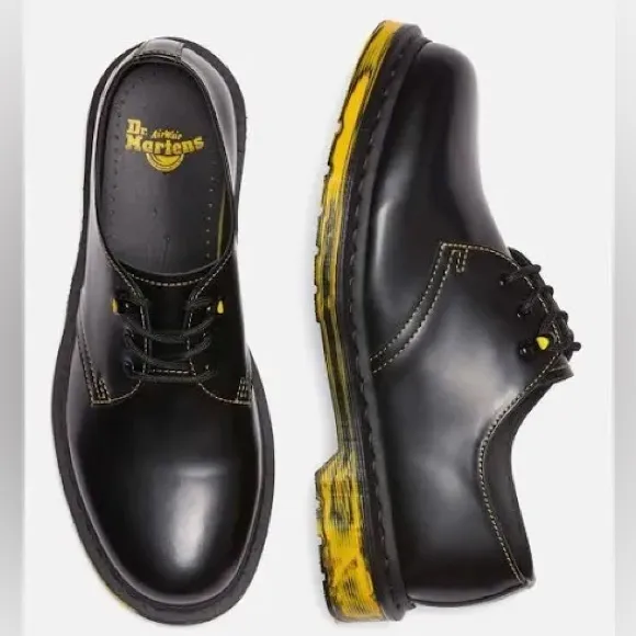 NWT Dr. Martens 1461 Marbled Sole Black Leather Yellow Marble Oxford.