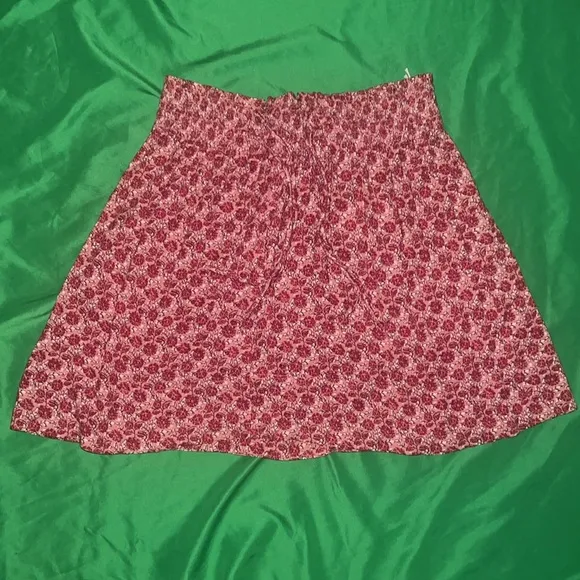 NWT Faherty Granita Theodora Floral Red Skirt size XS