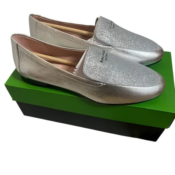 NWT KATE SPADE NEW YORK CITY LIGHTS SPARKLY SILVER LOAFERS WOMENS SIZE 8