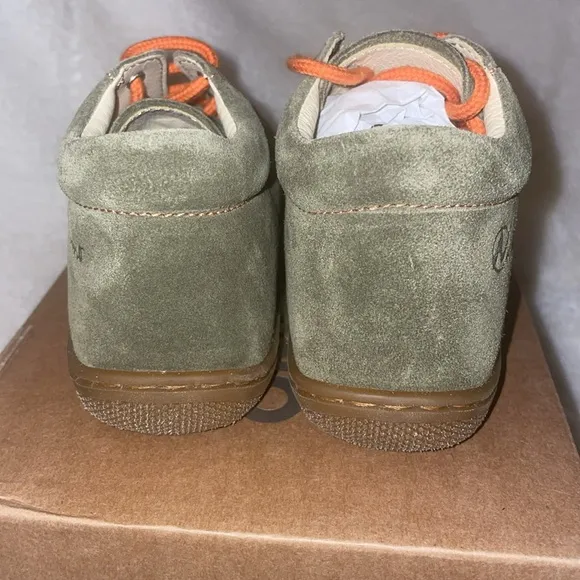 NWT NATURINO COCOON Suede First-Steps Shoes in Army green