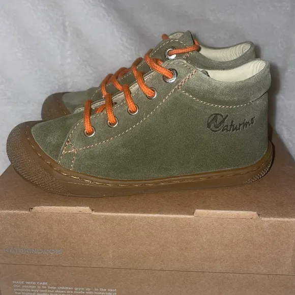 NWT NATURINO COCOON Suede First-Steps Shoes in Army green