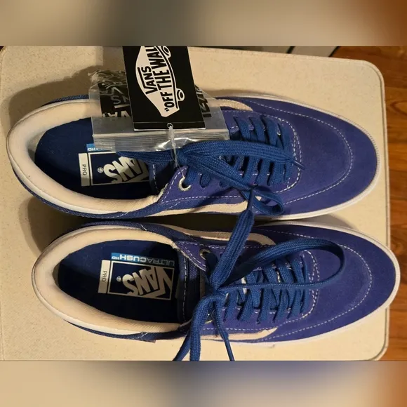 NWT | Vans | Gilbert Crockett | Men's Suede Shoes Sneakers | Men's 7.0