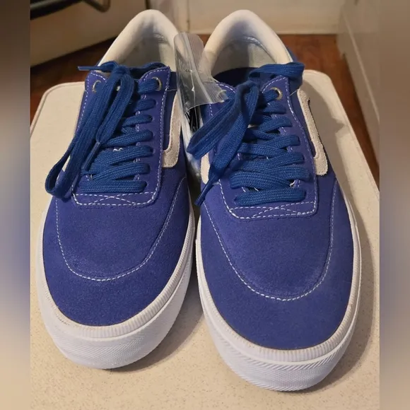 NWT | Vans | Gilbert Crockett | Men's Suede Shoes Sneakers | Men's 7.0