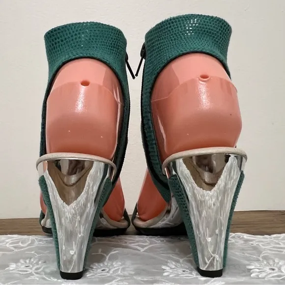 Onex Green Italian Leather Heeled Sandals