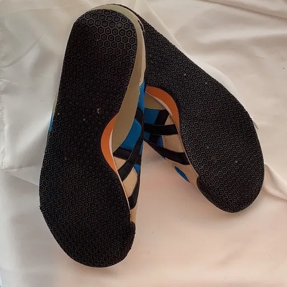 Onitsuka Tiger Unisex Shoes CAN'T BUY THESE N THE US Made by Japanese Precision
