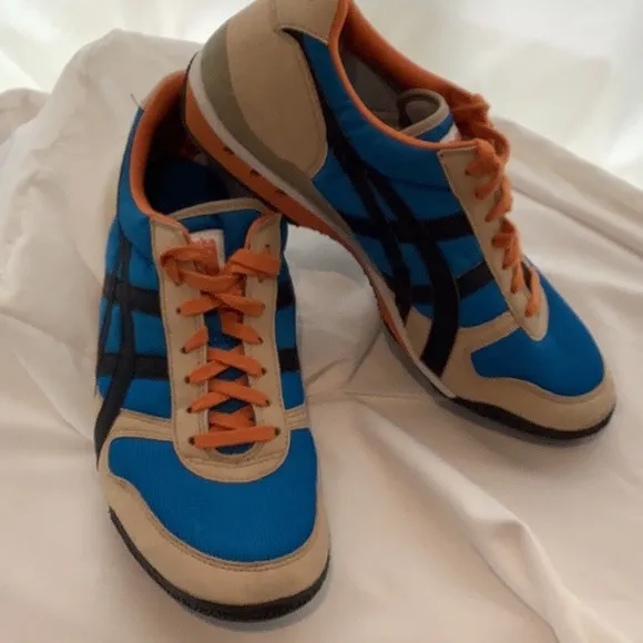 Onitsuka Tiger Unisex Shoes CAN'T BUY THESE N THE US Made by Japanese Precision