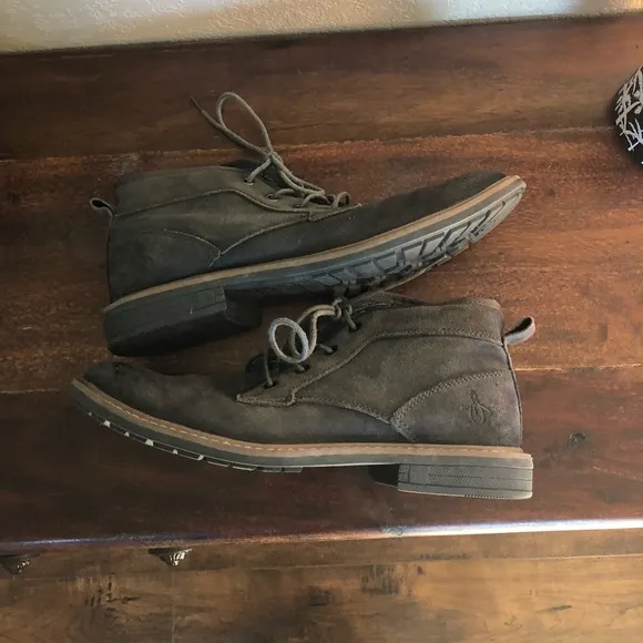 Original Penguin Gray Melvin Suede Chukka Boots