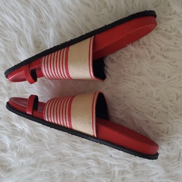 P025  Free People Saylor Footbed Sandal Slip-on Red Multi-Color Size 40