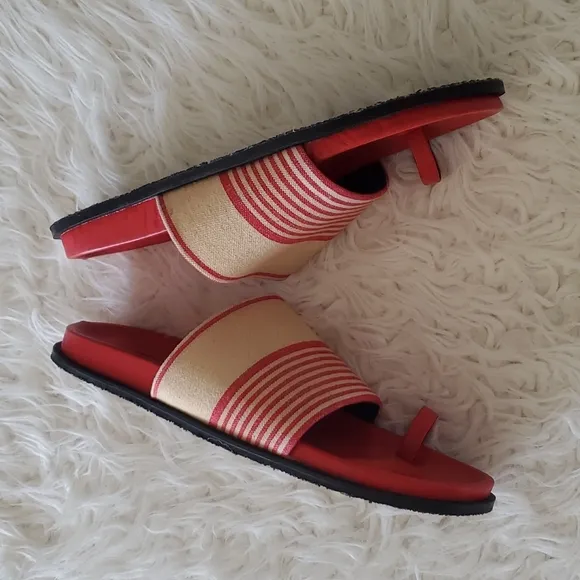 P025  Free People Saylor Footbed Sandal Slip-on Red Multi-Color Size 40