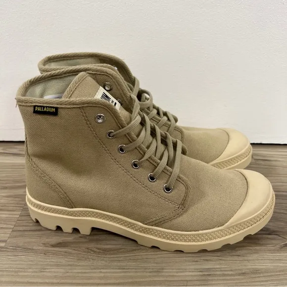 Palladium Pampa Hi Original U 75349-238-M shoes beige Men 8/Women 9.5 NWOB