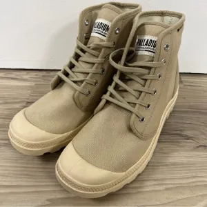 Palladium Pampa Hi Original U 75349-238-M shoes beige Men 8/Women 9.5 NWOB