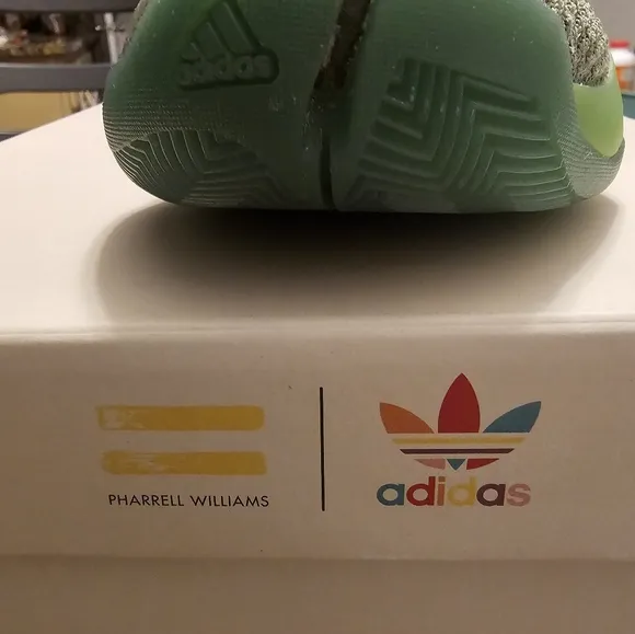 Pharrel Williams adidas originals