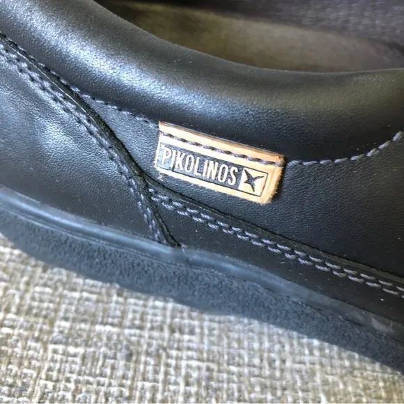 Pikolinos black loafer shoes leather 42
