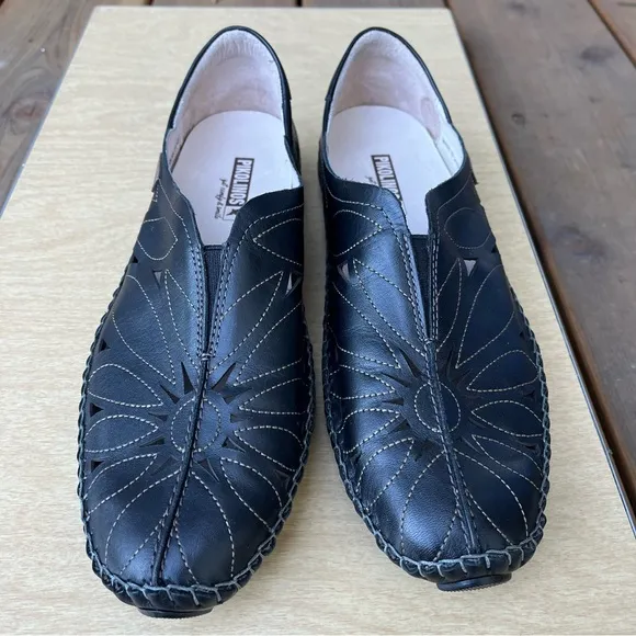 Pikolinos Jerez Floral Leather Moccasin Loafers NWOT Black Sz 41 EU/10-10.5 US