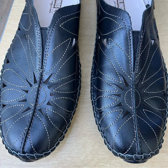 Pikolinos Jerez Floral Leather Moccasin Loafers NWOT Black Sz 41 EU/10-10.5 US