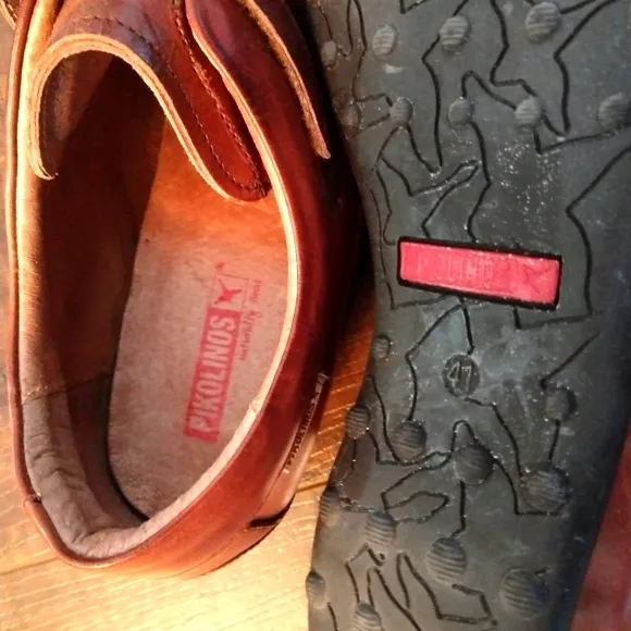 Pikolinos Loafers