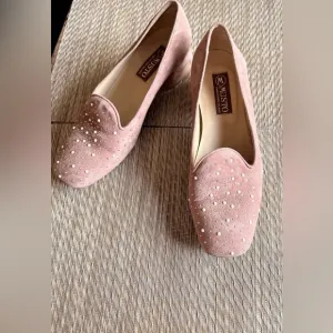Pink taupe suede italian shoes