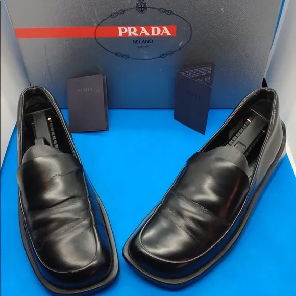 🔥PRADA Black Leather Loafer Women’s shoes