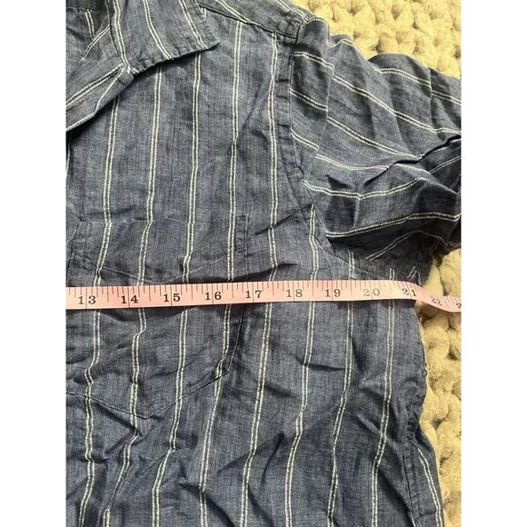 Proper cloth short sleeve button up size med