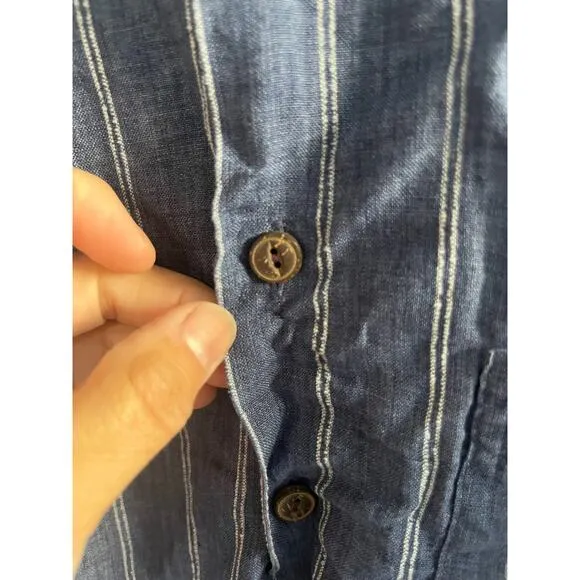 Proper cloth short sleeve button up size med