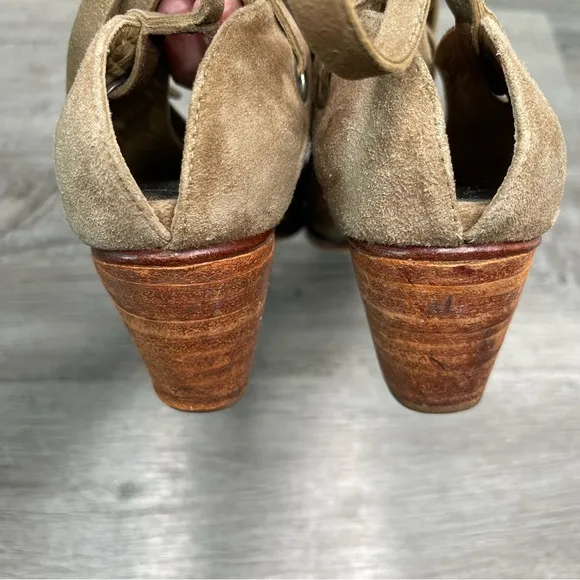Rachel Comey Tan Suede Lace-Up Shoes