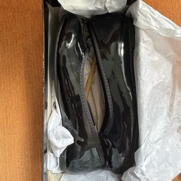Ralph Lauren Black Dress Shoes with Patent Leather Finish