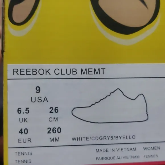 Reebok Club Memt Tom And Jerry size 9 NWT