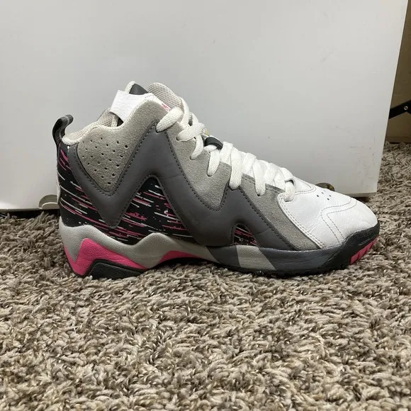 Reebok Kamikaze II Mid Breast Cancer Awareness Men 6.5 Gray Pink Shoes sneakers