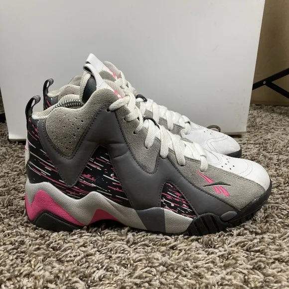 Reebok Kamikaze II Mid Breast Cancer Awareness Men 6.5 Gray Pink Shoes sneakers