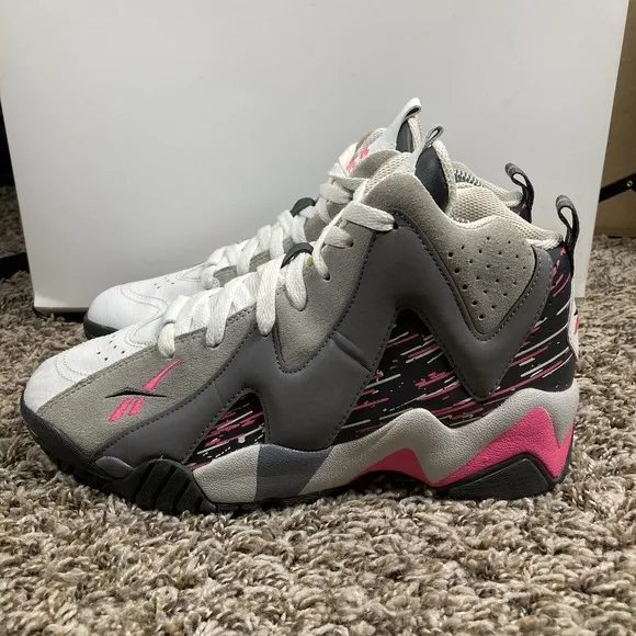 Reebok Kamikaze II Mid Breast Cancer Awareness Men 6.5 Gray Pink Shoes sneakers