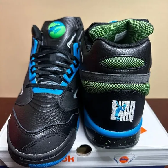 Reebok Mens Black Blue Shaq Victory Pump H06491 Athletic Basketball Shoes